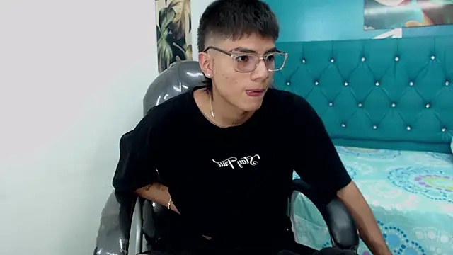 Noha scott online show from January 5, 10:50 pm