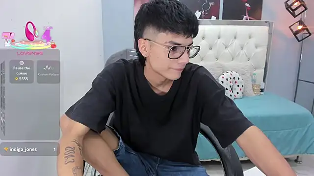 Noha scott online show from March 27, 10:53 pm