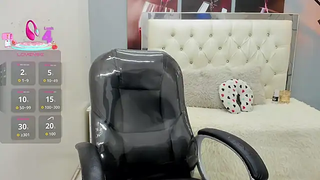 Snapshot of Noha_scott chatting on April 18, 11:05 pm Noha scott online show from April 18, 11:05 pm
