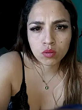 Snapshot of fany_secret chatting on March 20, 6:24 pm fany secret online show from March 20, 6:24 pm