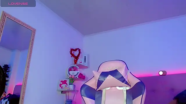 Kylie brokee online show from March 6, 12:10 am