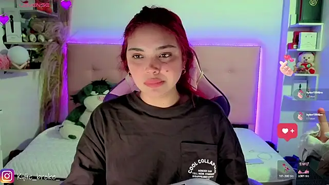 Kylie brokee online show from May 23, 12:16 am