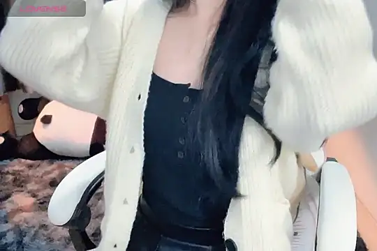  Aimy  online show from January 8, 4:11 pm