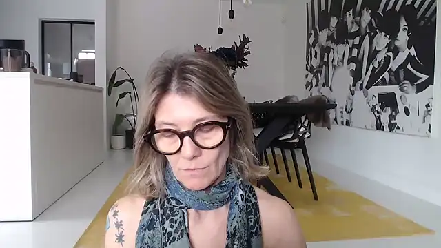 godinflower online show from April 2, 11:52 am