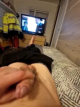 Snapshot of marcis222 chatting on November 25, 7:58 pm marcis222 online show from November 25, 7:58 pm