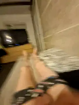 Snapshot of marcis222 chatting on March 3, 2:39 am marcis222 online show from March 3, 2:39 am