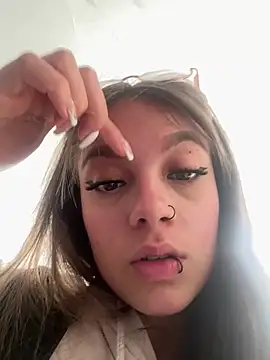 AmmyJones  online show from February 14, 6:59 pm