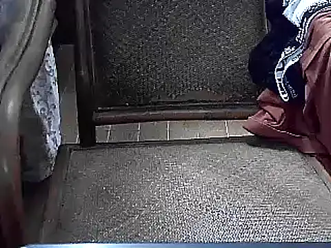 findagirlfriend online show from January 22, 10:29 am