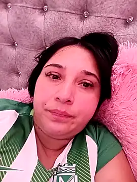 Snapshot of Juanamd1 chatting on February 26, 1:54 pm Juanamd1 online show from February 26, 1:54 pm