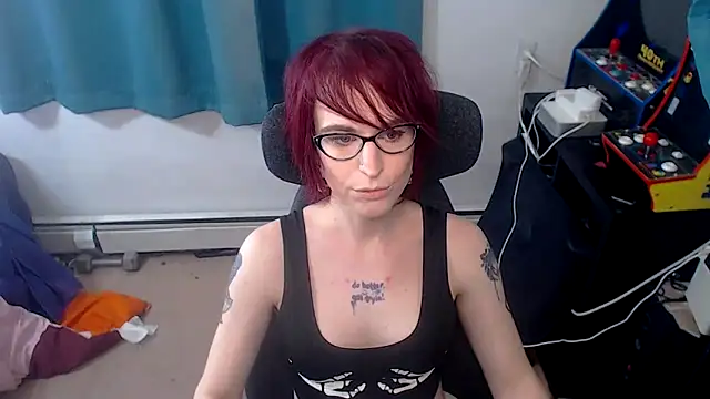 Snapshot of RyffBurnz chatting on March 9, 3:49 pm RyffBurnz online show from March 9, 3:49 pm