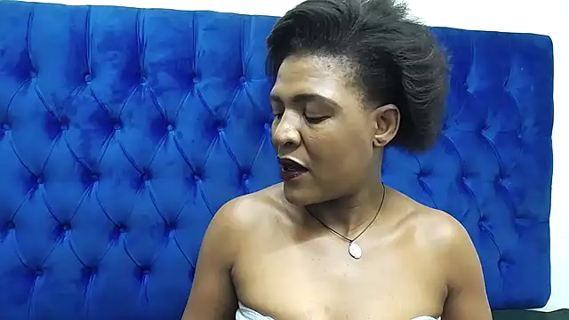 SpicyQueenxxxx online show from May 16, 11:36 pm