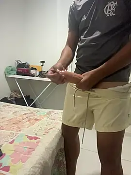 Snapshot of king_cum_ chatting on February 26, 3:33 pm king cum online show from February 26, 3:33 pm