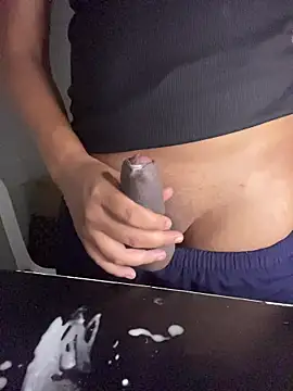 Snapshot of king_cum_ chatting on March 25, 12:44 pm king cum online show from March 25, 12:44 pm