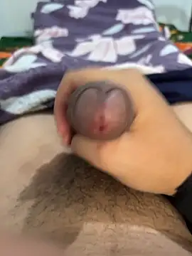 Snapshot of king_cum_ chatting on May 13, 9:39 am king cum online show from May 13, 9:39 am