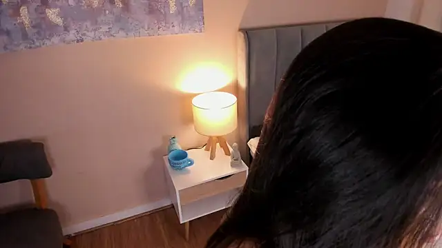 dakotaa   online show from September 18, 8:44 pm