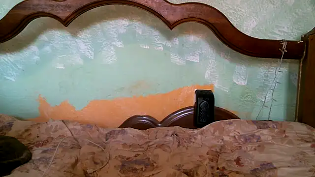 DennisXCaroll online show from September 16, 6:47 am