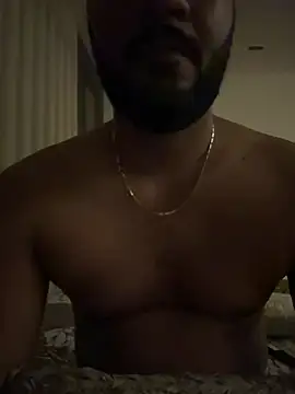 Snapshot of shrreyyyy chatting on February 14, 7:54 pm shrreyyyy online show from February 14, 7:54 pm