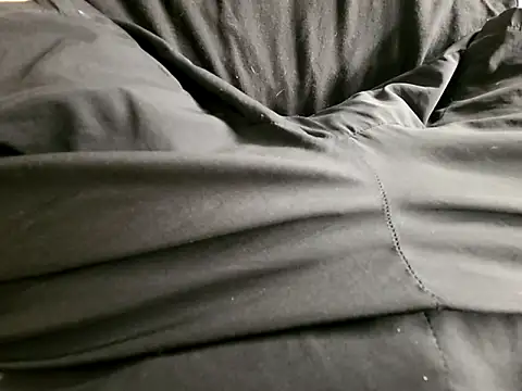 Snapshot of Swapurcrm chatting on February 15, 5:07 pm Swapurcrm online show from February 15, 5:07 pm