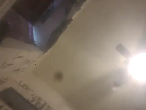 Snapshot of Swapurcrm chatting on February 23, 4:46 pm Swapurcrm online show from February 23, 4:46 pm