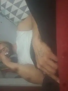 Snapshot of Swapurcrm chatting on November 22, 4:22 am Swapurcrm online show from November 22, 4:22 am