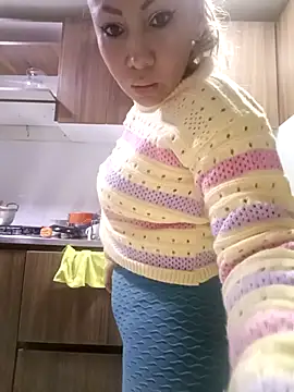 coral smitth online show from December 5, 6:48 pm