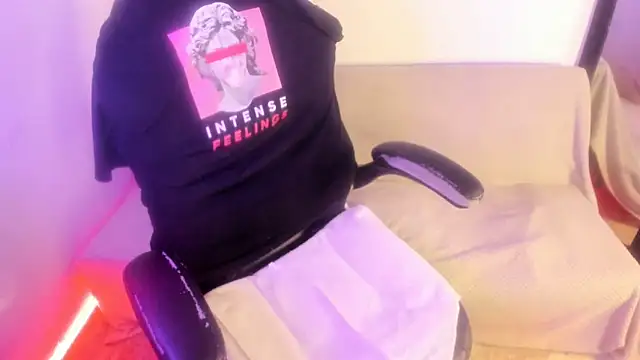 iambrihana online show from February 19, 4:55 am