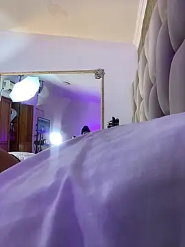 EmmaTorres  online show from December 19, 10:32 pm