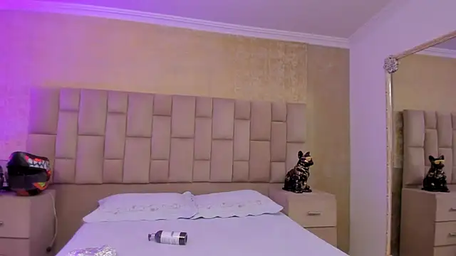 EmmaTorres  online show from January 29, 8:14 pm