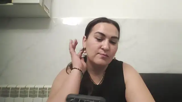 milfmomxx online show from September 25, 9:35 am