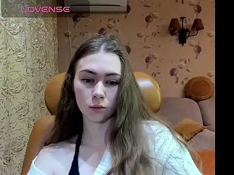 Snapshot of MadeleineWiliams chatting on October 7, 7:22 pm MadeleineWiliams online show from October 7, 7:22 pm