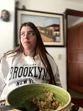 Cloew Marz online show from September 18, 6:54 pm