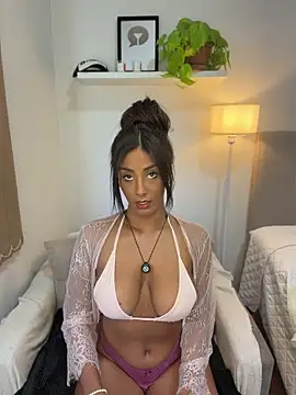 Brownfitbabyy online show from May 20, 12:22 pm