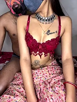 Snapshot of Suhu_love chatting on December 8, 5:29 am Suhu love online show from December 8, 5:29 am