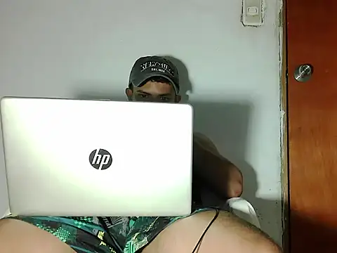 Latinsex2501 online show from June 22, 8:28 pm