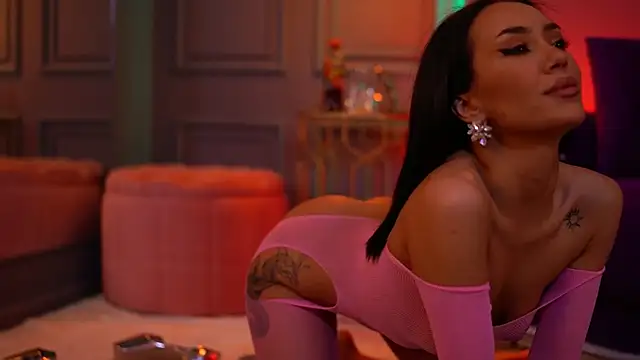 Demi Cruz online show from March 22, 5:39 am