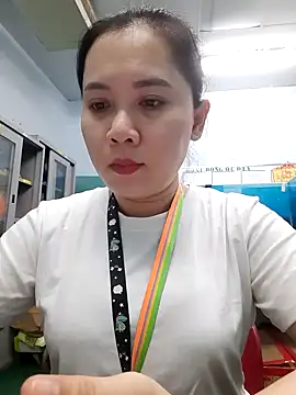 Benlla2802 online show from December 17, 7:48 pm