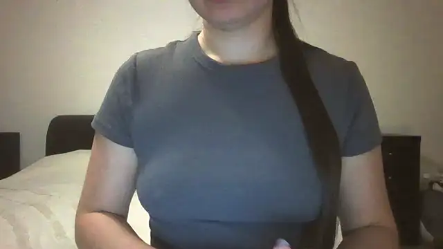 Snapshot of VanesaJewelz chatting on December 9, 8:01 pm VanesaJewelz online show from December 9, 8:01 pm