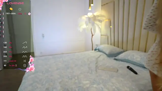 Goodgirlgonabad online show from October 7, 3:09 pm