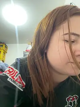 Mia foxx  online show from December 21, 9:11 pm