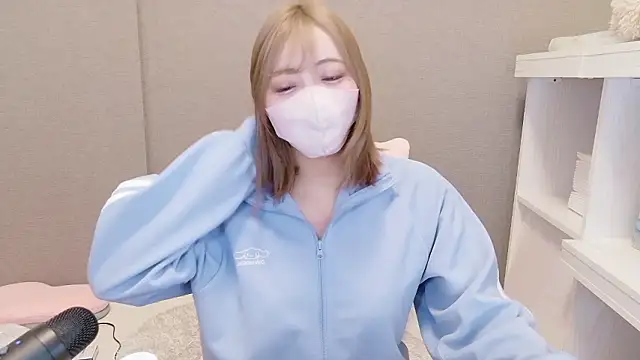  chanMOMO  online show from May 21, 3:30 pm