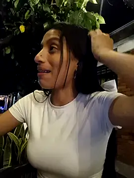 lily sk online show from December 20, 1:03 am