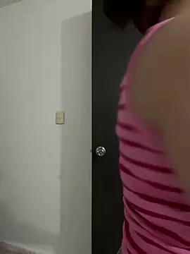 lolitalamasbonita01 online show from February 12, 9:22 pm