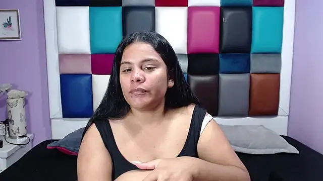 Sam-Evans-hot online show from December 22, 3:22 am