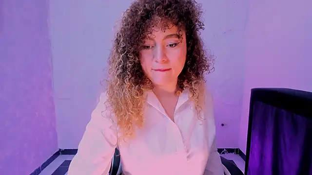 Kateryn  online show from November 21, 5:22 pm