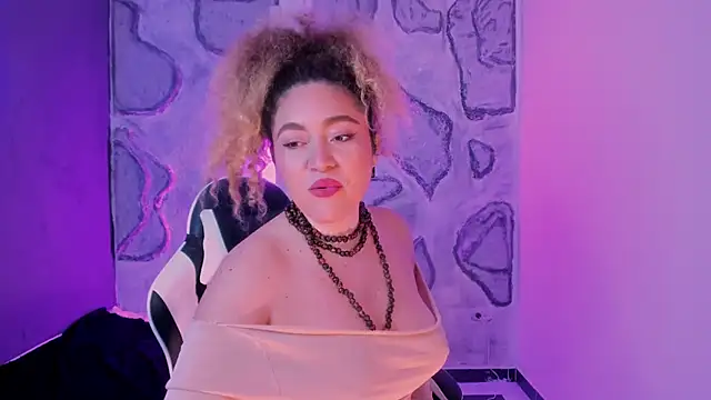 Kateryn  online show from December 4, 4:59 pm