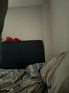 ChiRaqb8 online show from November 19, 2:39 pm