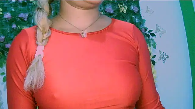 Snapshot of Crysrus chatting on January 15, 12:48 am Crysrus online show from January 15, 12:48 am