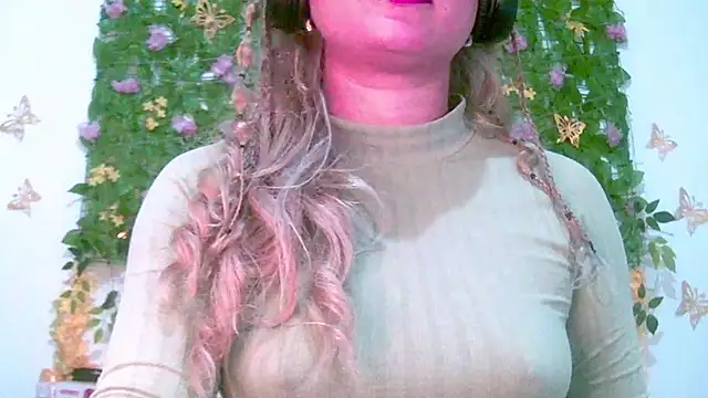 Crysrus online show from May 11, 12:38 am