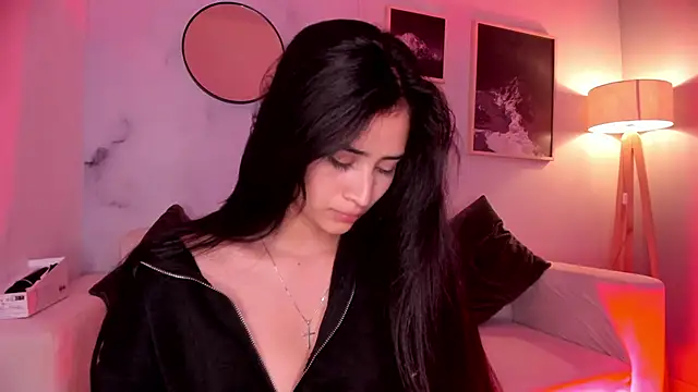 Snapshot of lara_madisson chatting on February 16, 3:46 am lara madisson online show from February 16, 3:46 am