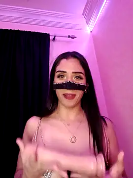 Snapshot of ---sophia--- chatting on October 26, 10:04 pm ---sophia--- online show from October 26, 10:04 pm